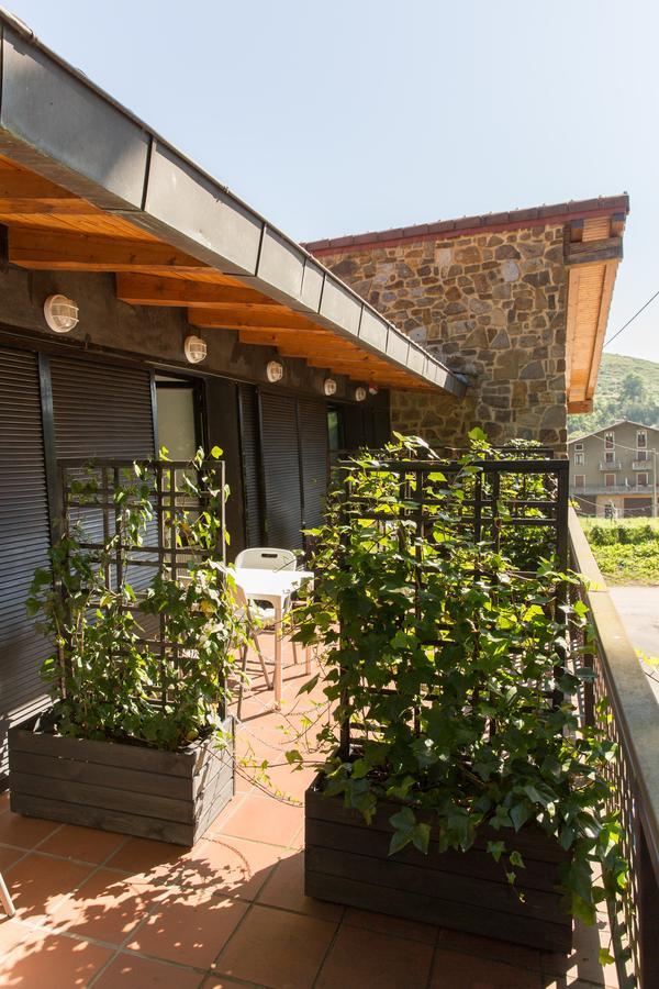Estudios Ermitabarri Zeberio Extérieur photo